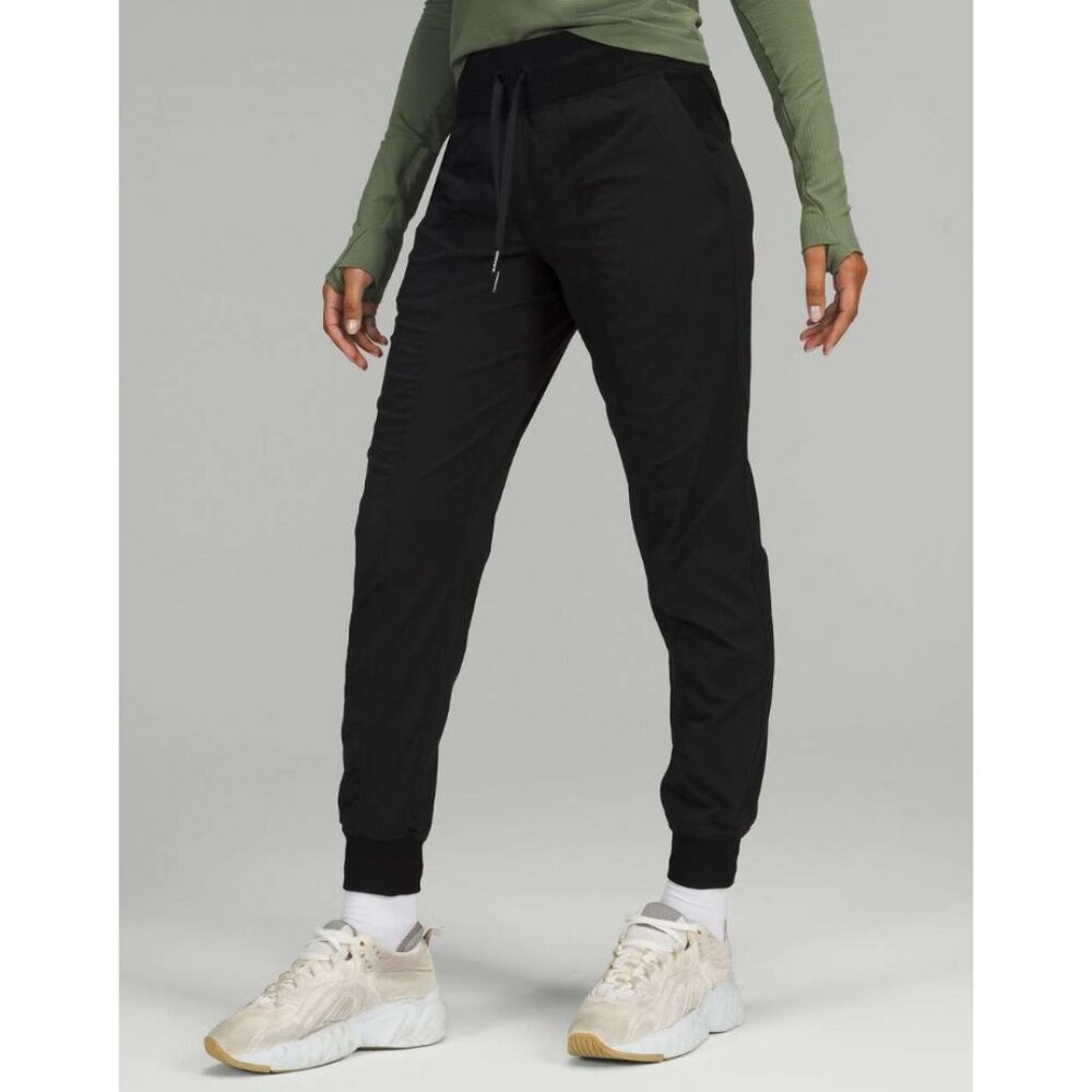Lululemon Dance Studio Mid-Rise Jogger Black Size 8